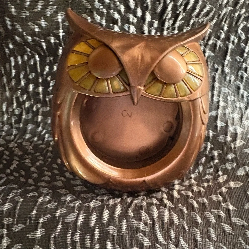 Bath & Bodyworks Bronze Owl Scentportable Holder and blue Scentportable Holder - Picture 2 of 4